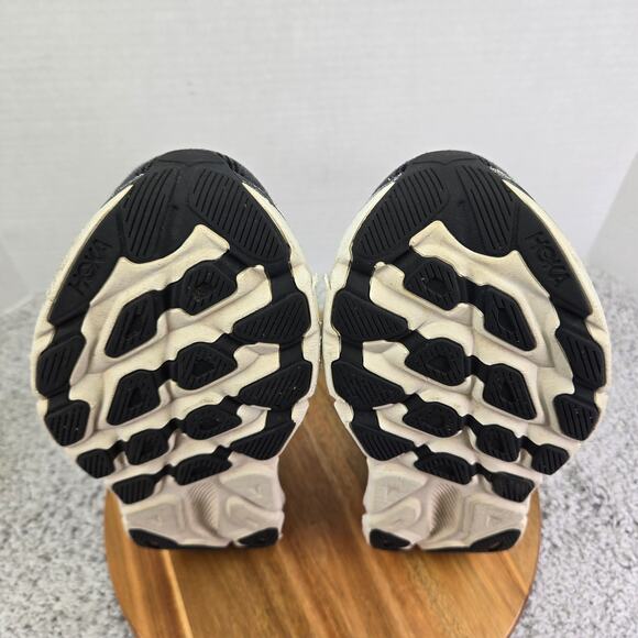 Hoka One One Clifton 9 Black White Athletic Gym Casual Running Shoe Mens 11.5 D - Picture 10 of 13